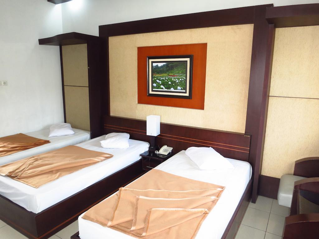 Hotel Selecta Бату Номер фото