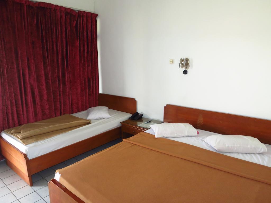 Hotel Selecta Бату Номер фото