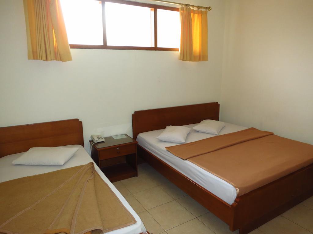 Hotel Selecta Бату Номер фото
