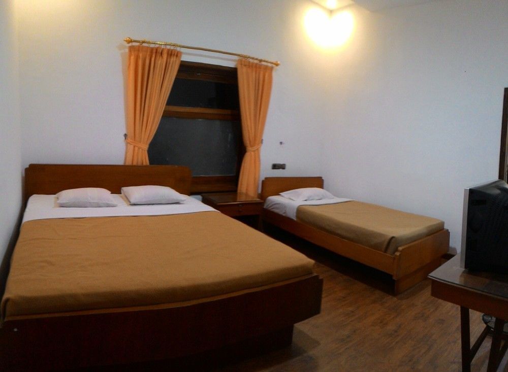 Hotel Selecta Бату Экстерьер фото